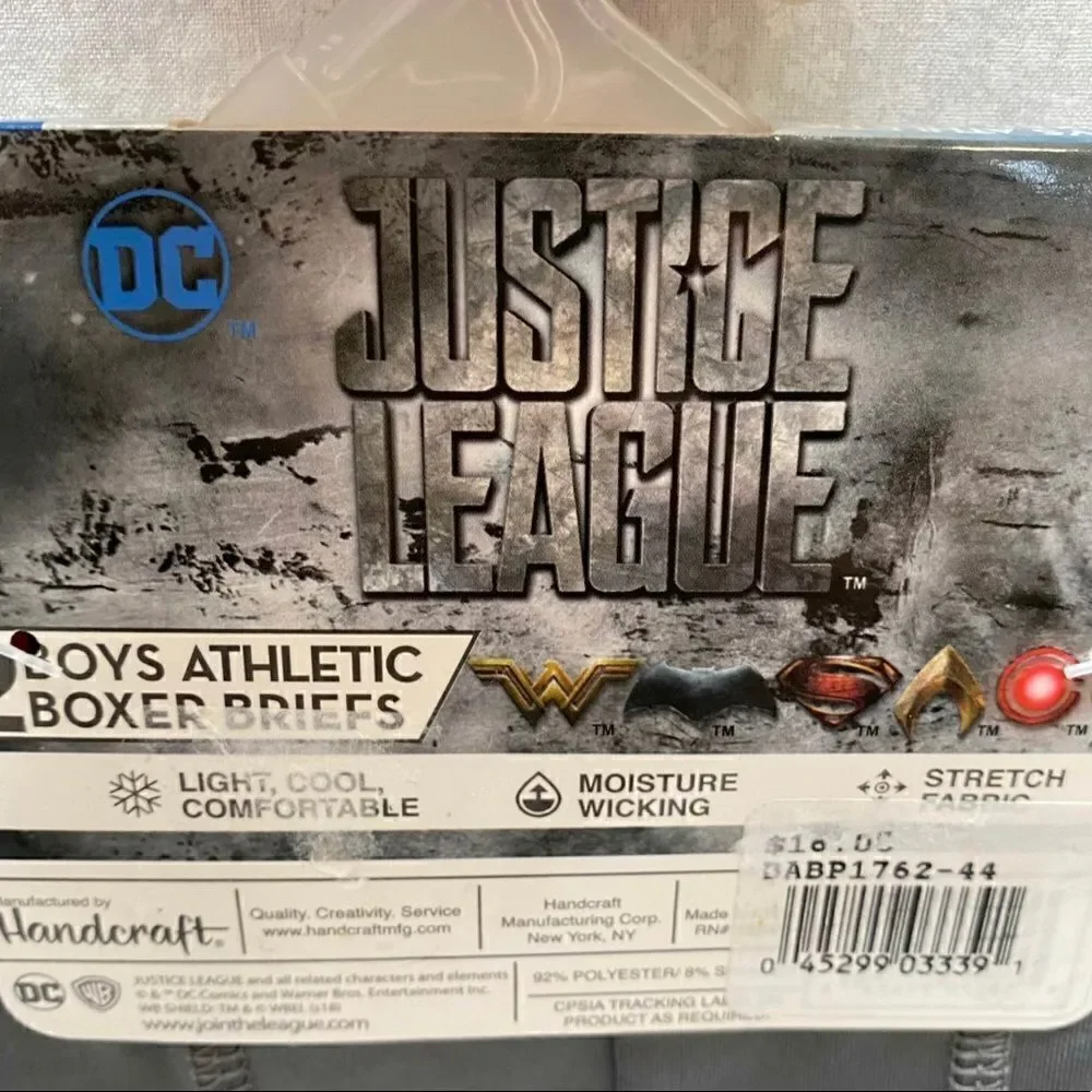 DC JUSTICE LEAGUE Size 8 -2 Boys Boxer Briefs NWT
